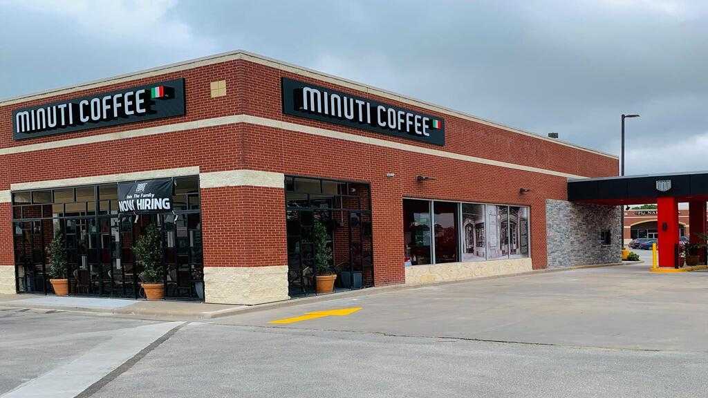 where is Minuti Coffee located