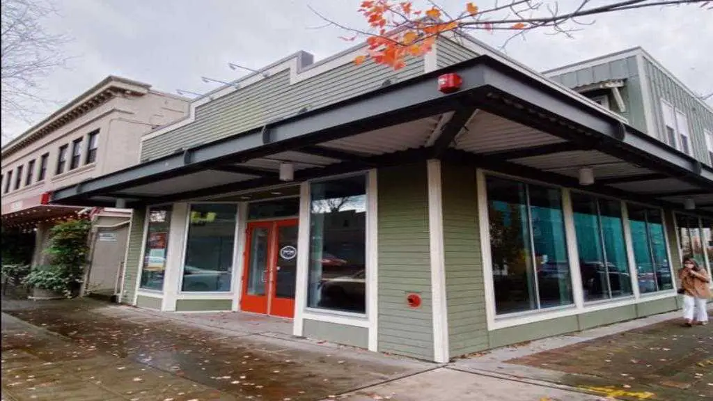 Discover Seattle’s Best Vietnamese Coffee Shop: Coffee Holic Menu Prices 3 Coffeeholic Coffee Locations