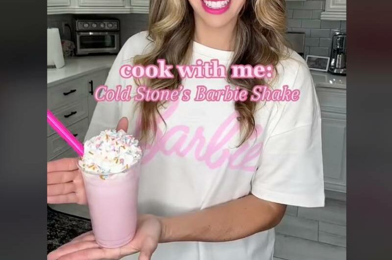 Viral Cold Stone Barbie Cotton Candy Shake Recipe | DIY Version
