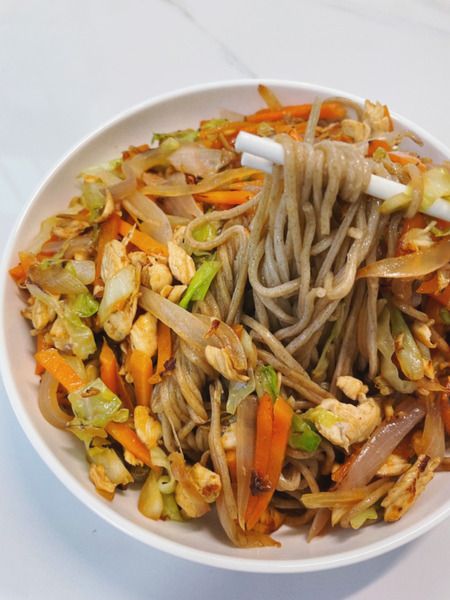 Step 5 Serve hot chicken veggies stir fried noodles