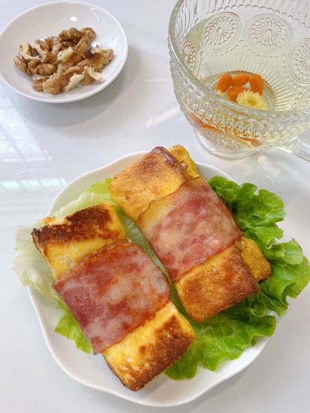 breafast combo Bacon Egg Toast Rolls + Walnuts + Goji Chrysanthemum Tea