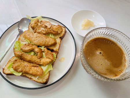 breakfast idea chicken sandwich honey latte coffee