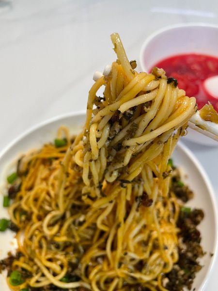 ready to enjoy spicy dan dan noodles
