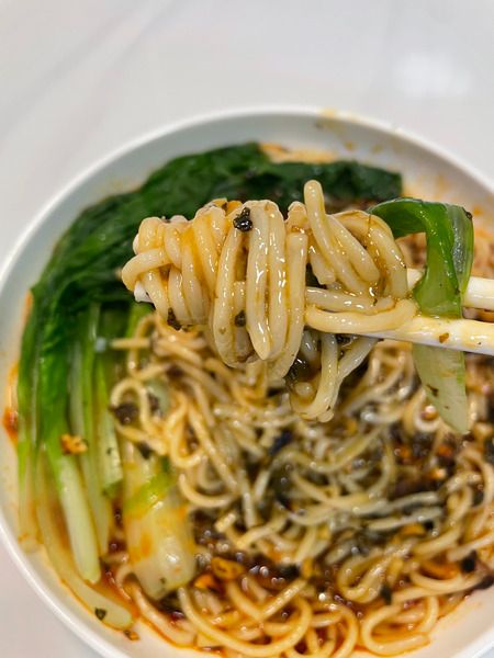 simple, delicious, hot, and spicy Dan Dan noodles